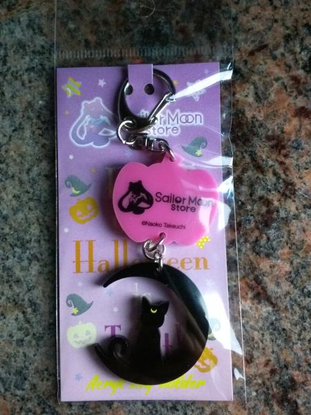 Sailor Moon Store Halloween Luna keychain picture