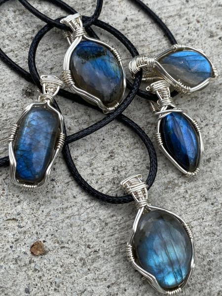 Unrivaled Wire Wraps