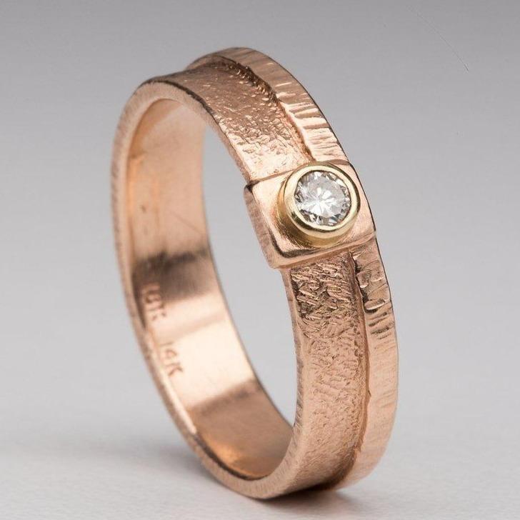 Rounded Rectangle: Diamond in Rose Gold Ring picture
