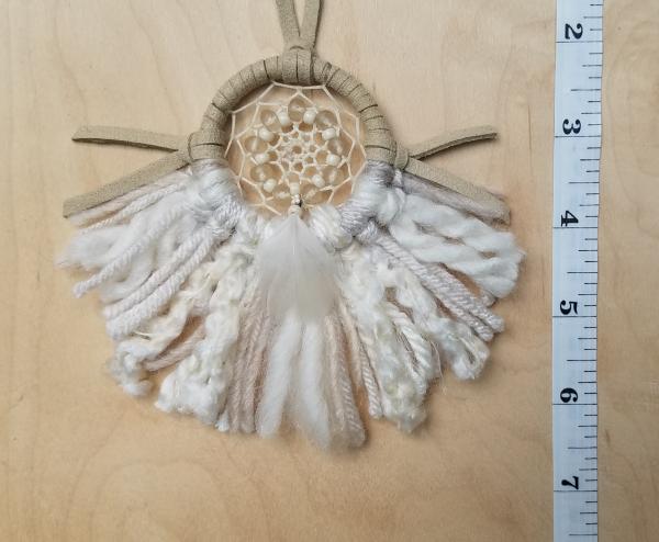 cream + sand + translucent champagne faceted beads small "shortie" dream catcher (sku318) picture