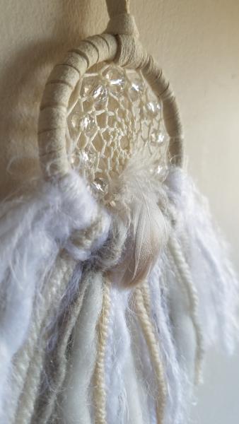 white + cream + crystals "shortie" dream catcher (sku424) picture