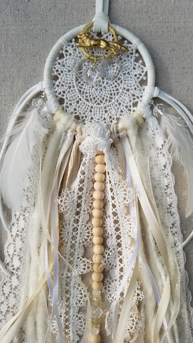 white lace + gold fox + genuine crystals dream catcher (sku531, 532) picture