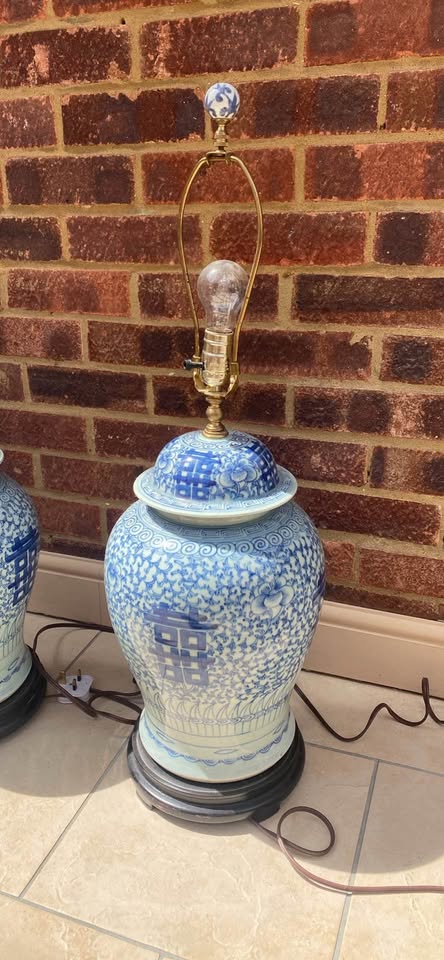 Vintage Blue & White Chinese Porcelain Ginger Jar Table Lamp picture