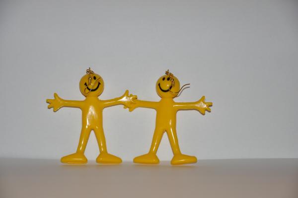 Smiley Men Earrings picture