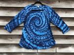 SIZE XL Baby Blue and Indigo Jellybean Spiral 3-Quarter Sleeve Scoop Top