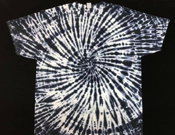 SIZE 2XL Black and White Jellybean Spiral Classic Tee picture