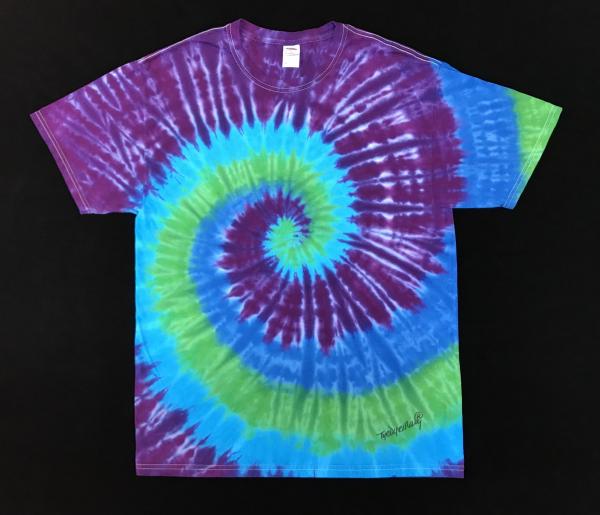 SIZE MEDIUM Blues and Purple Spiral Classic Tee picture