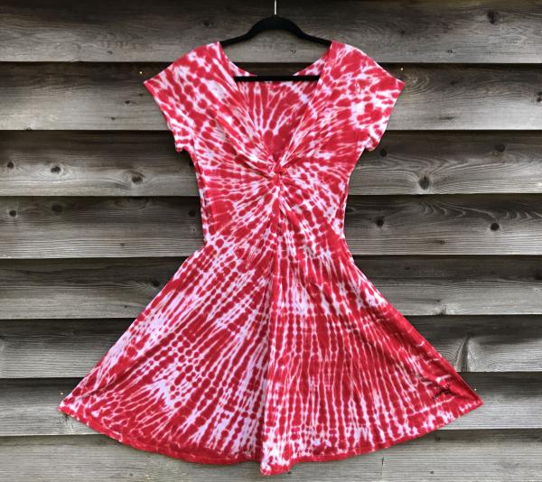 SIZE LARGE Cherry Jellybean Spiral Twisted Front Dress picture