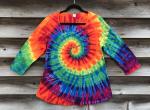 Size XL Rainbow Spiral 3-Quarter Sleeve Scoop Top