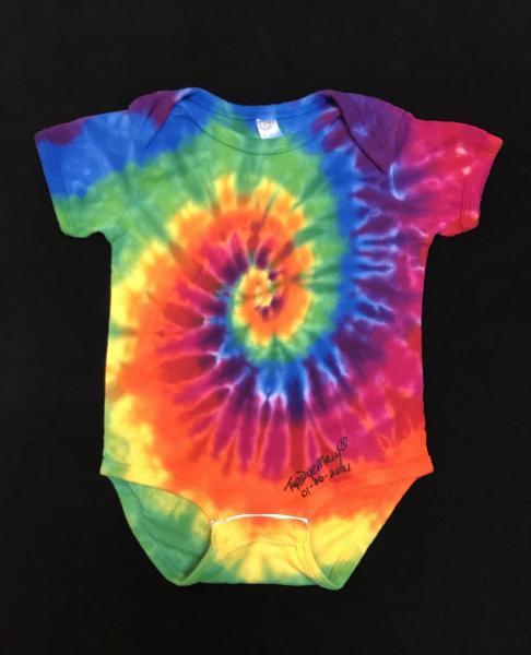 SIZE 18 Months Rainbow Spiral Baby Onesie