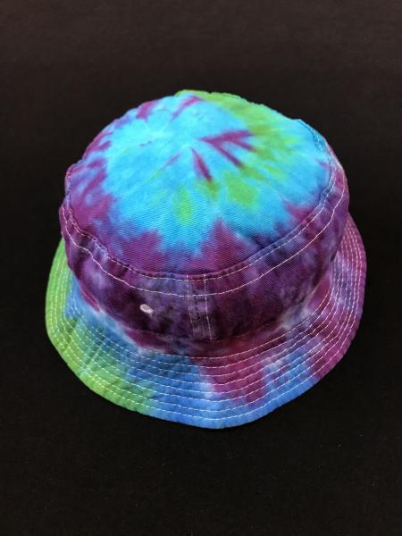 SIZE KID Blues and Purple Spiral Cotton Bucket Hat