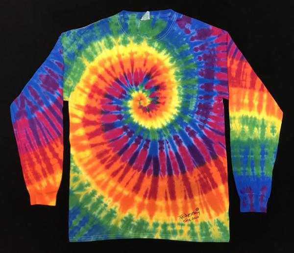 SIZE MEDIUM Rainbow Spiral Longsleeve