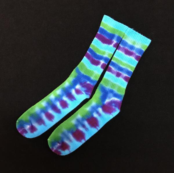 SIZE 9-11 Blues Bamboo Socks picture