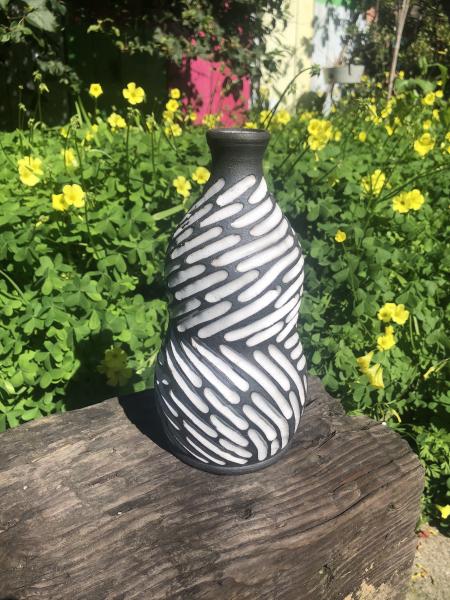 Decorative Spiral Handmade Ceramic Black White Vase picture