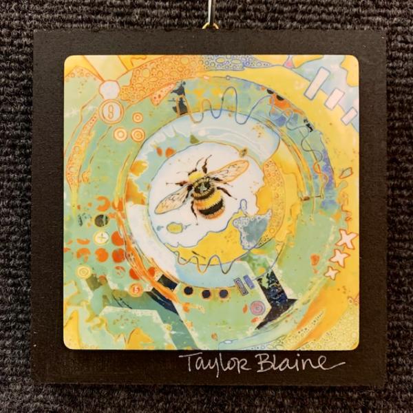 Bumblebee on Metal (4x4)