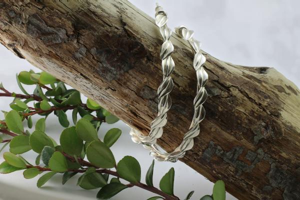 Leaf Hoop Earrings, Silver picture