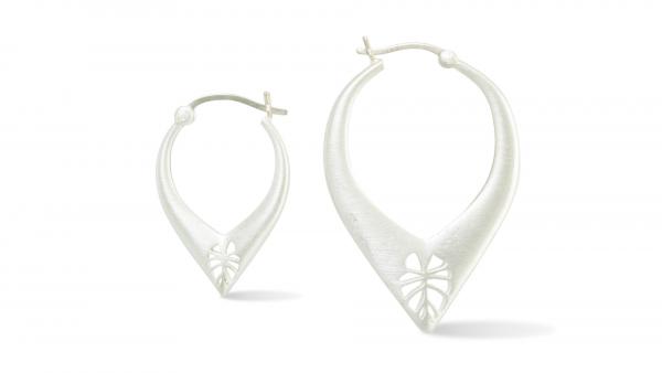 GrandiFlora Earrings, Silver picture