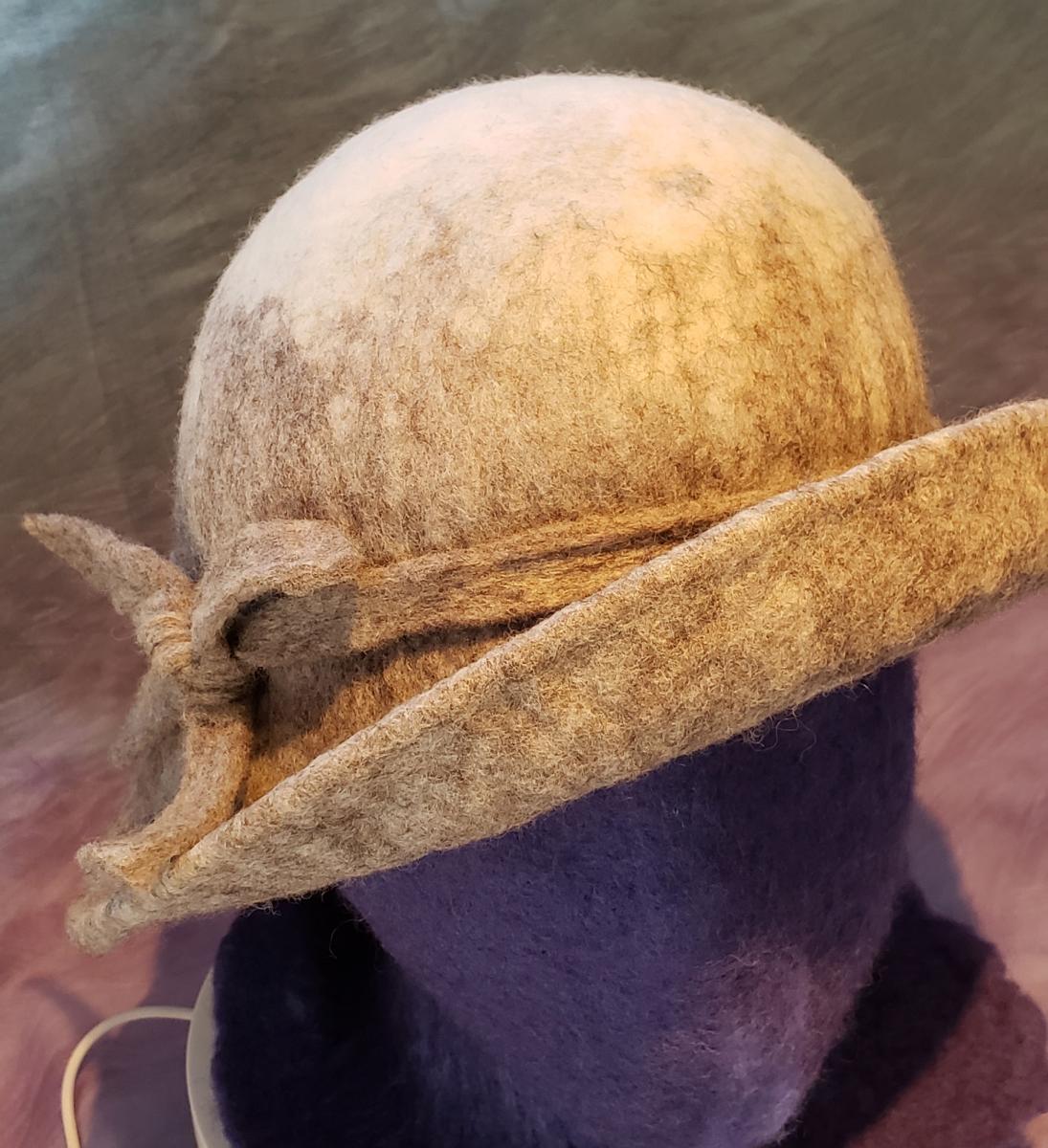 2-Tone Fibershed Gray & White Wide Brim picture