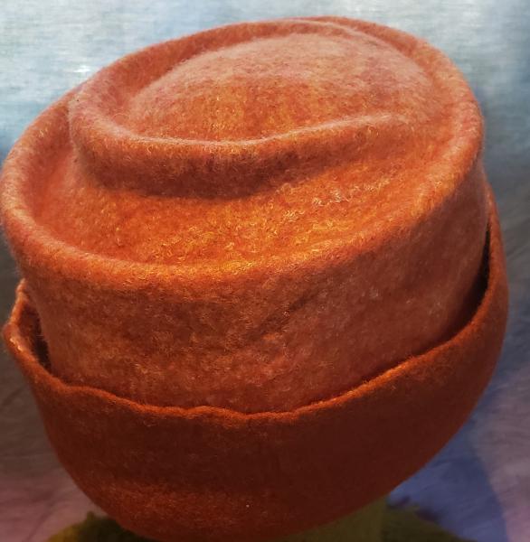 Shaped Mango Silk, Rust Brim picture