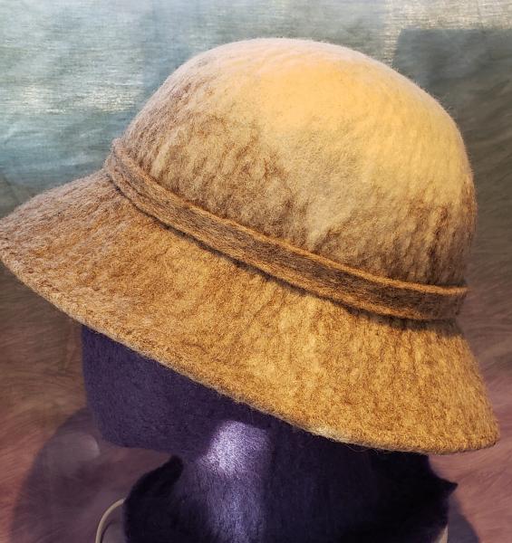 2-Tone Fibershed Gray & White Wide Brim picture