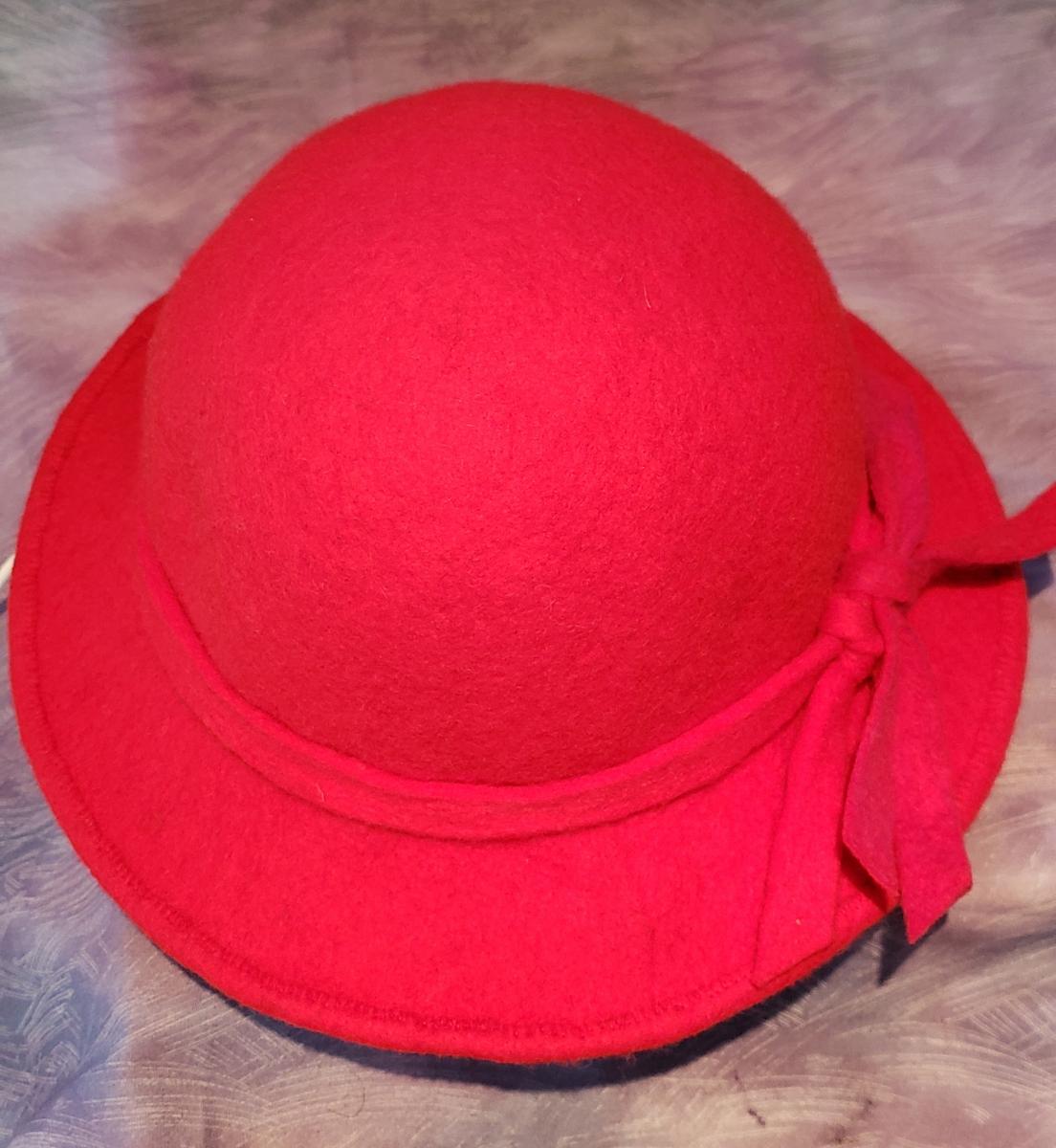 Red Cloche SALE! picture