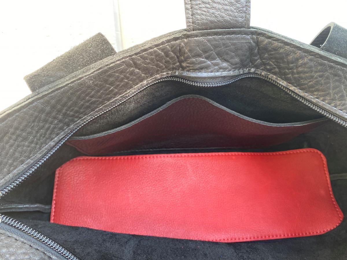 Shoulder bag, black leather purse with red tassel (zipper) picture