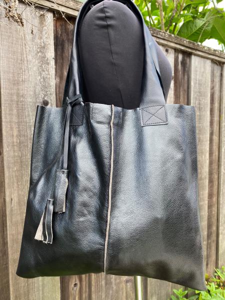 Tote, Metallic black leather with leather straps