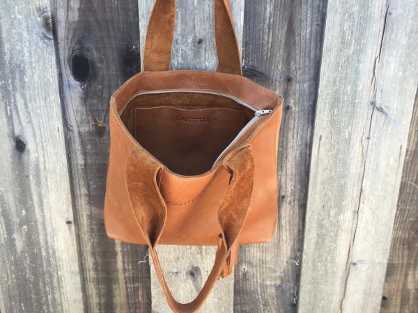 Large Shoulder bag, Tan leather (zipper) picture