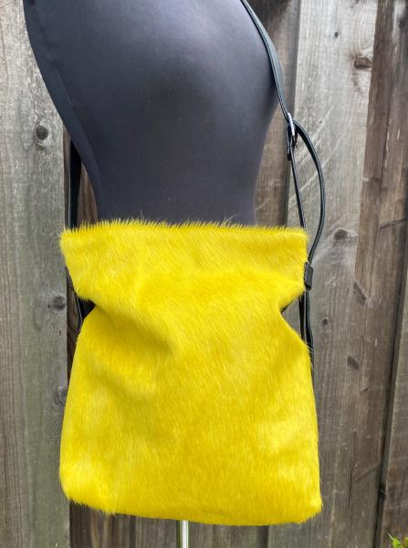Crossbody, Black leather with Yellow Hair on hide