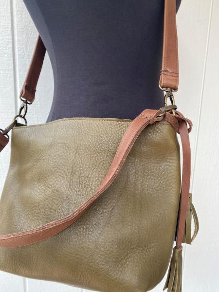 Crossbody & shoulder bag, Olive Green leather with 2 brown straps (zipper) picture