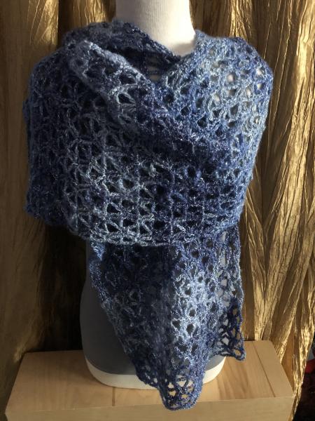 Shawl: Soothing Blues