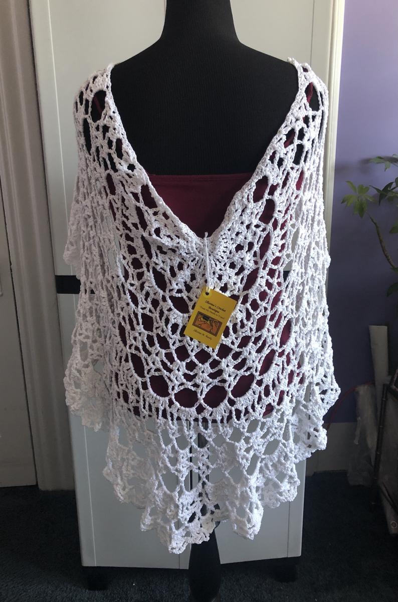 Women's Shawl: Fresh Snow and Floral Pin picture