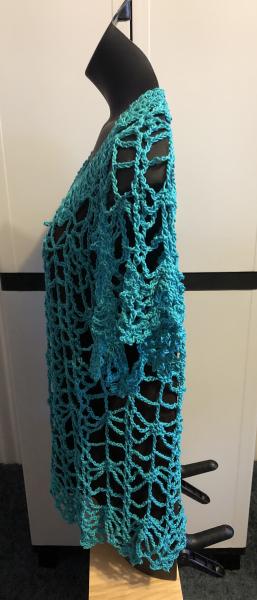 Curvaceous! Top: Teal Cat’s Cradle picture