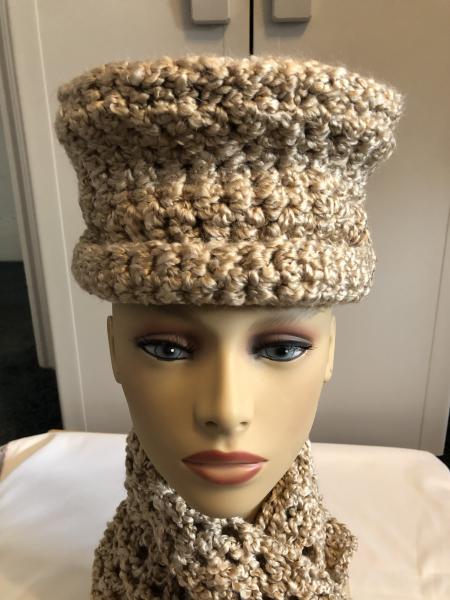 Hat-Scarf Set: Beige Lacy Shell picture