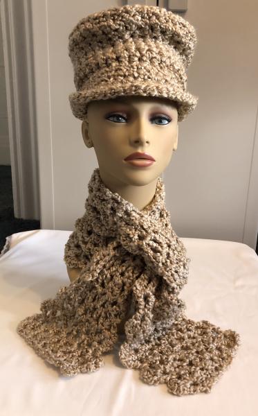 Hat-Scarf Set: Beige Lacy Shell picture