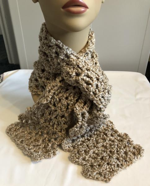 Hat-Scarf Set: Beige Lacy Shell picture