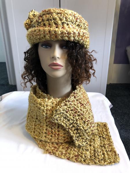 Hat-Scarf Set: Golden Sparkle