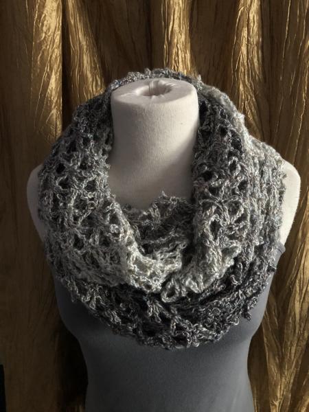 Shawl: Feng Shui Grey picture