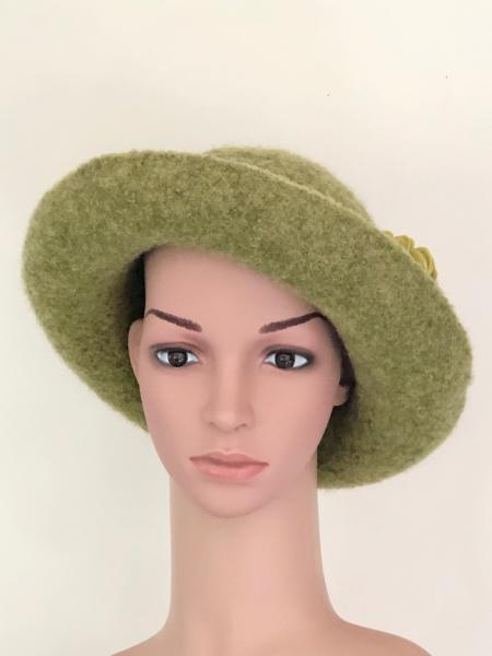 Brimmed Hat with Optional Flower Pin, Celery picture