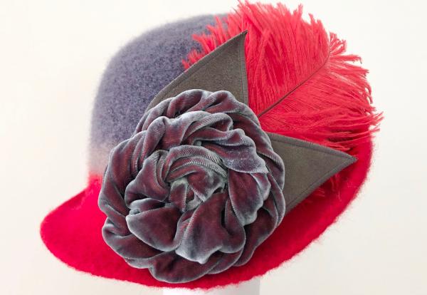 Cloche with Flower Pin, Red/silver
