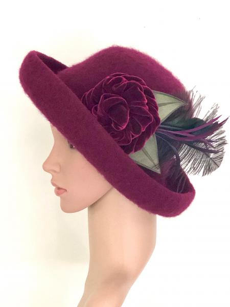 Brimmed Hat with Optional Flower Pin, Plum picture