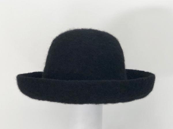 Brimmed Hat with Optional Flower Pin, Black picture