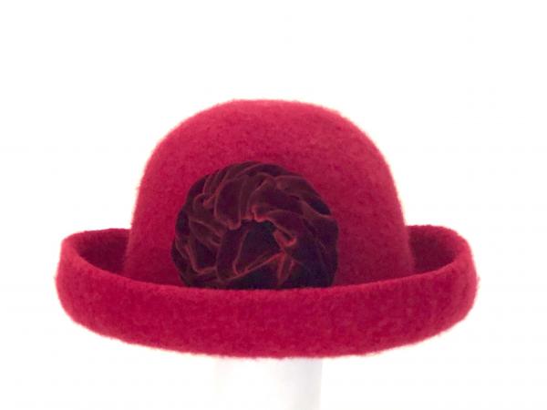 Brimmed Hat with Optional Flower Pin, Red picture