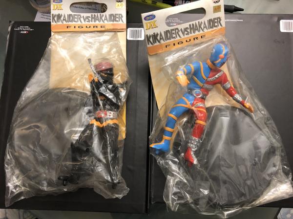 Banpresto Kikaider & Hakaider Figure Set picture