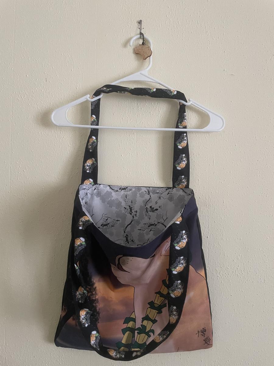 Hala Howl x Bloomin' Blossom reverse tote picture