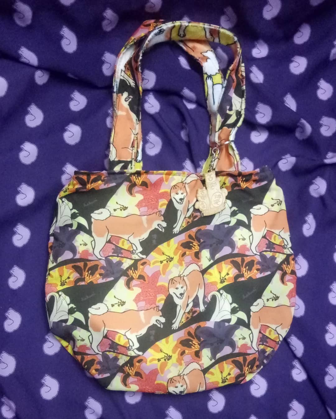 Reversible fuzzy gabber purse (Yellow Breezeley Poses x Blossom Beam) picture