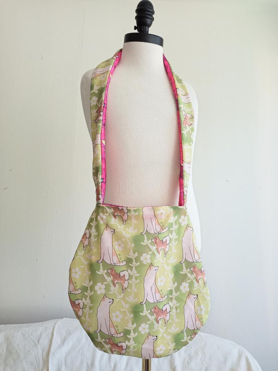 Fuzzy crossbody reverse purse (Pink Ghost Blosses x Puakenikeni green) picture