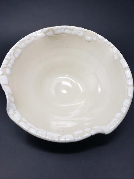 Black and White serving bowl picture
