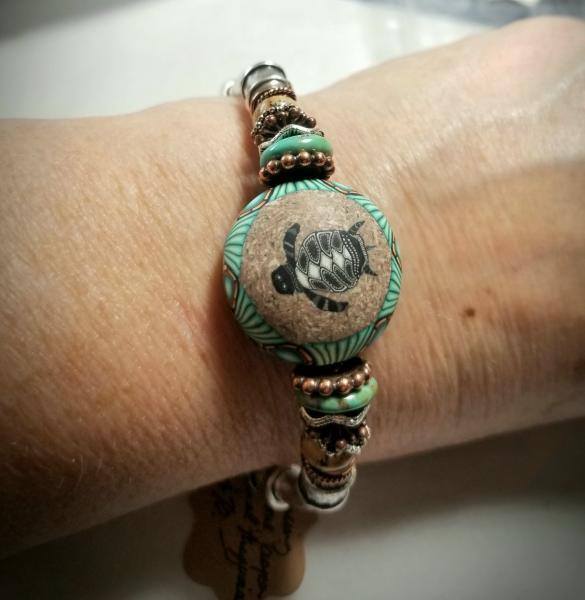 Turtle Bracelet (petite) picture