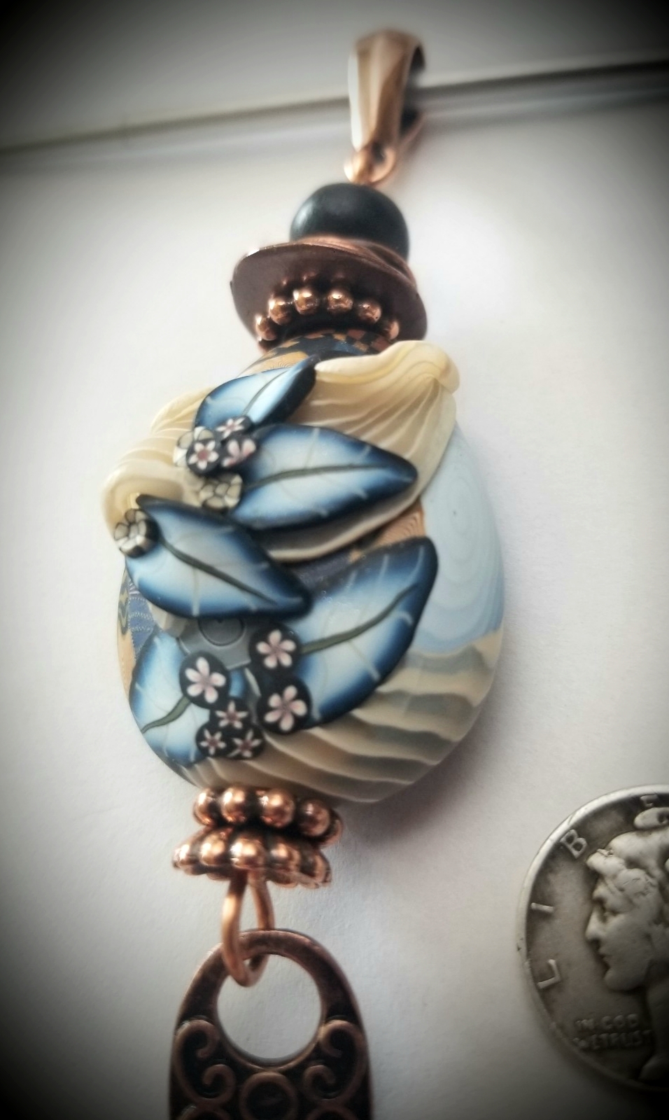 Sculpted Pendant picture